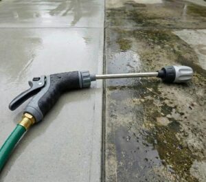 Close-up of the Jetterix nozzle in use